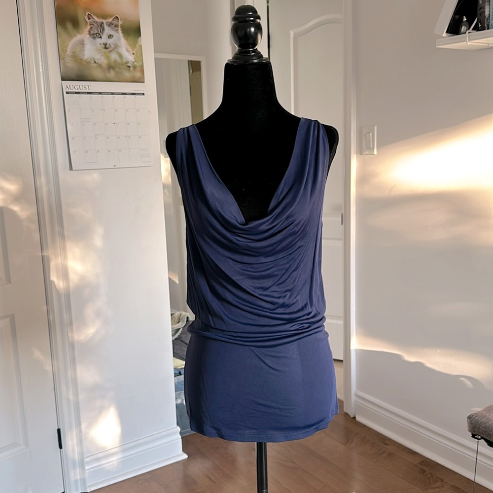 Massimo Dutti blue top